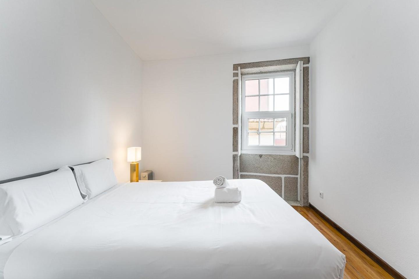 Guestready - Modern Duplex, Neo-Classical Building Porto Exterior photo